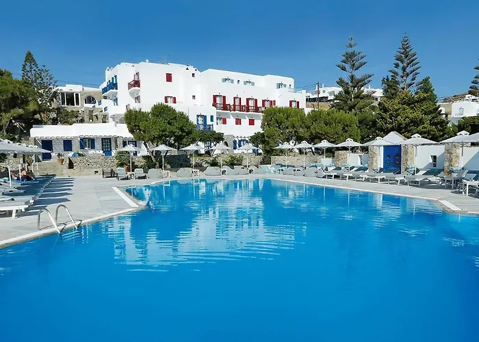 Kamari Hotel Platys Gialos 