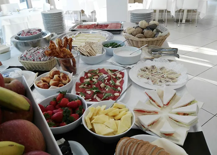 Hotel Oceanomare Punta Marina