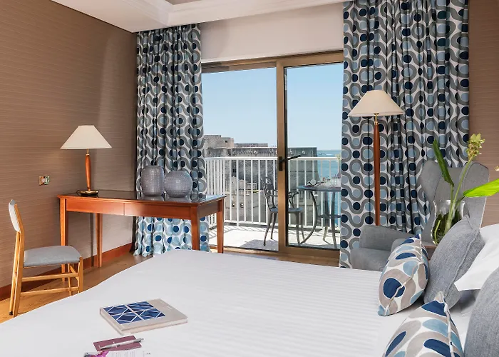 Hotel Royal Continental Nápoles