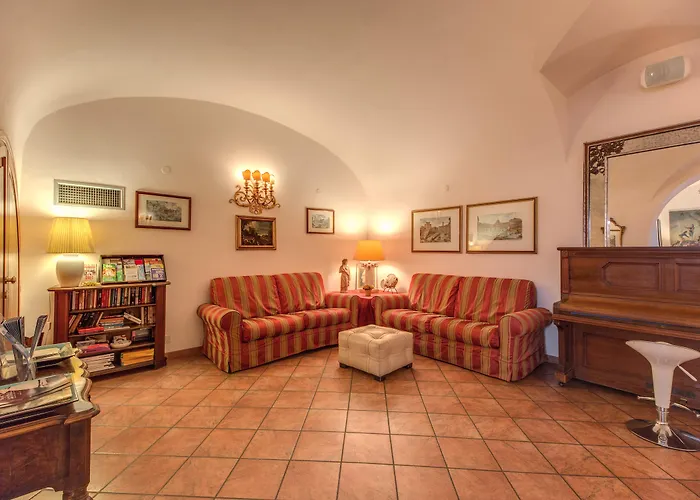 Hotel Corona Roma