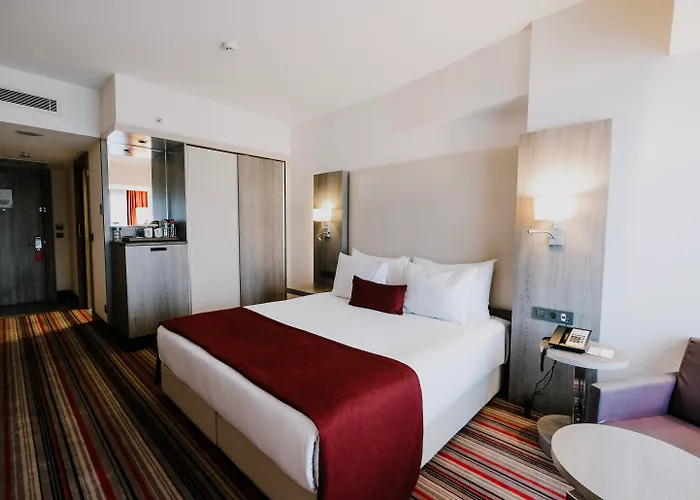 Hotel Ramada Plaza By Wyndham Izmir
