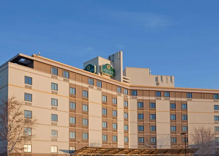 La Quinta By Wyndham Boston Somerville