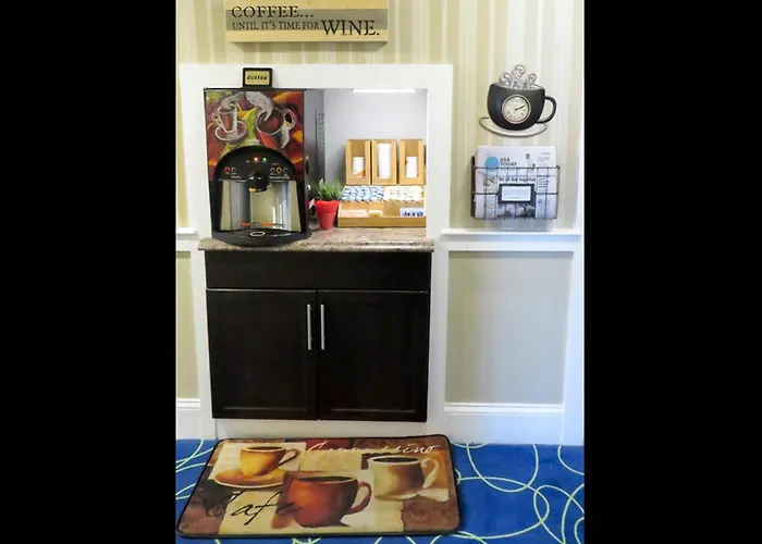 Rodeway Inn Logan International Airport Revere