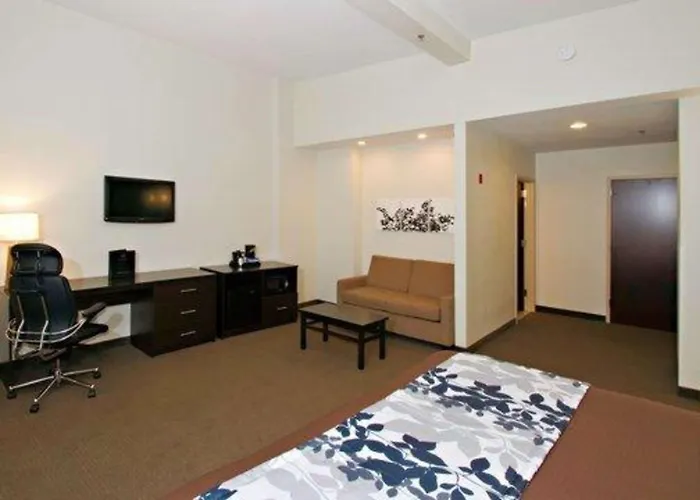 Sleep Inn & Suites Downtown Inner Harbor
