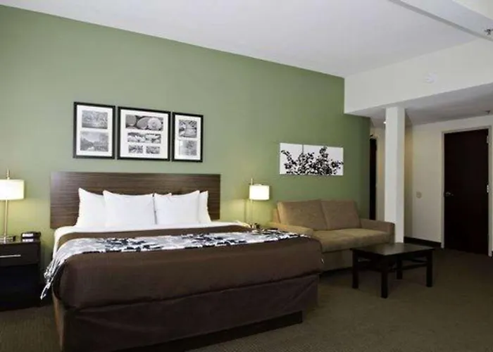 Sleep Inn & Suites Downtown Inner Harbor