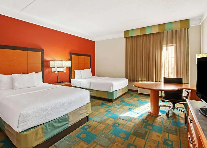 La Quinta By Wyndham Albuquerque West Hotel