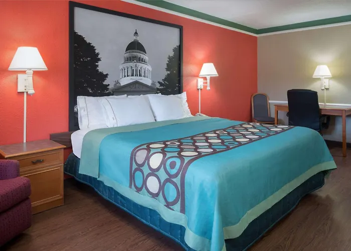 Super 8 By Wyndham Little Rock/Otter Creek Motel