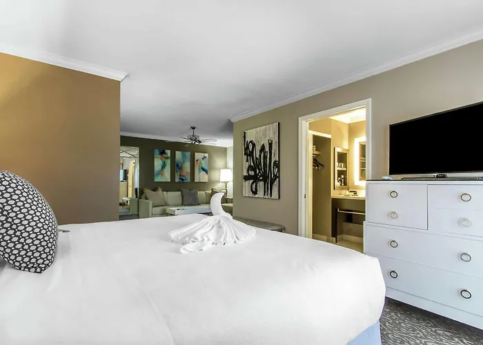 The Burgundy Hotel, Tapestry Collection By Hilton