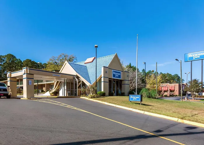 Super 8 By Wyndham Macon Ga Hotel