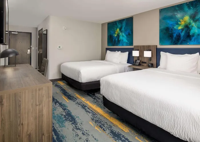 La Quinta Inn & Suites By Wyndham Spokane Downtown