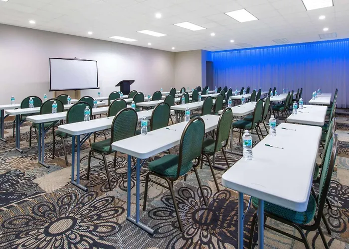 Clearwater Hotels