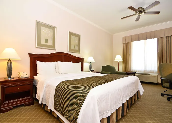 Best Western Plus Country Park Hotel Tehachapi