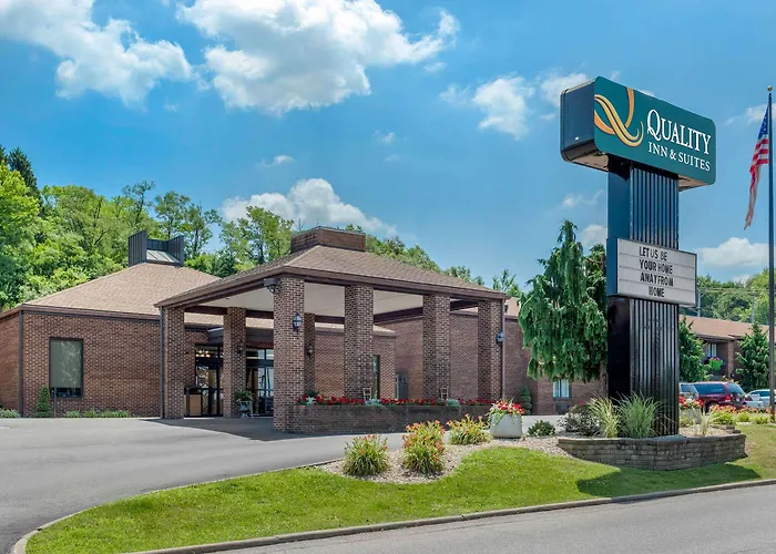 Quality Inn & Suites Zanesville City Center
