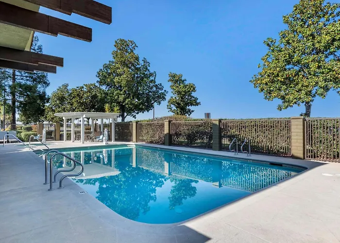 Best Western Orchard Inn