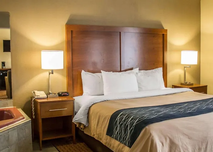 Quality Inn Akron
