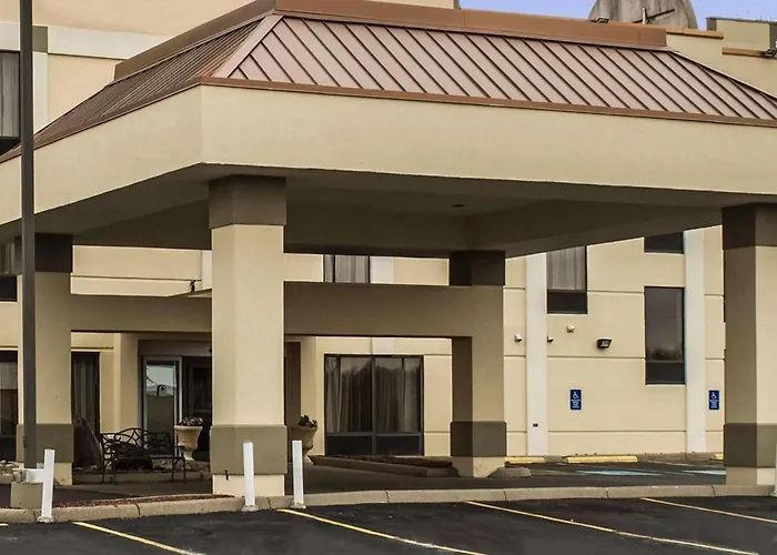 Quality Inn Akron