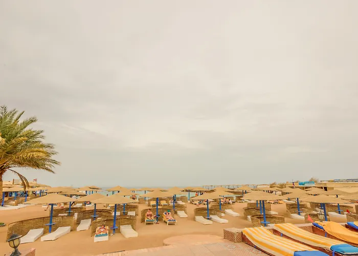 Empire Beach Aqua Park - Couples And Families Hurghada