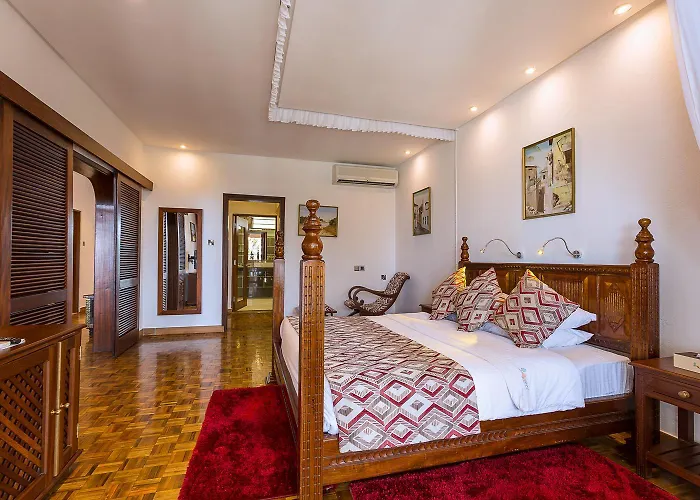 Travellers Beach Hotel & Spa Mombassa