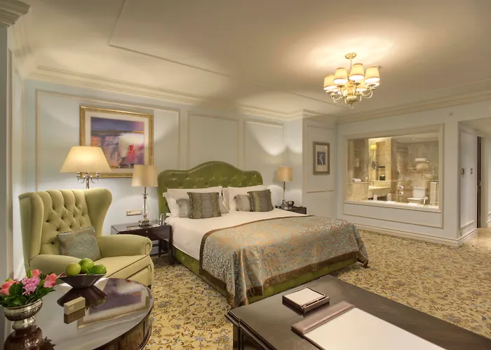 Taj Cape Town Hotel