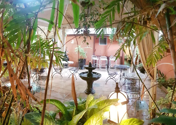 Central Hotel Tel-Aviv