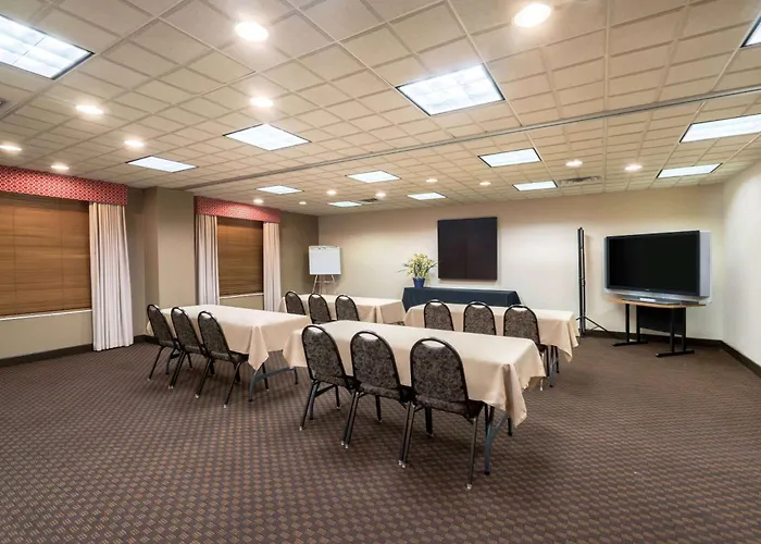 Wingate By Wyndham Hotel Lexington