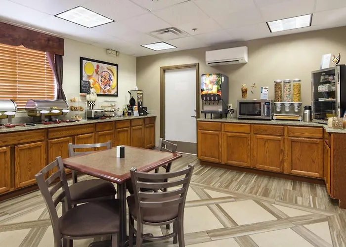 Best Western River City Hotel Decatur