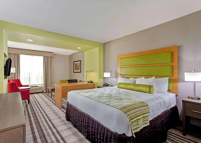 La Quinta By Wyndham Paducah Hotel