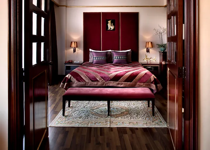 Mercure Mandalay Hill Resort