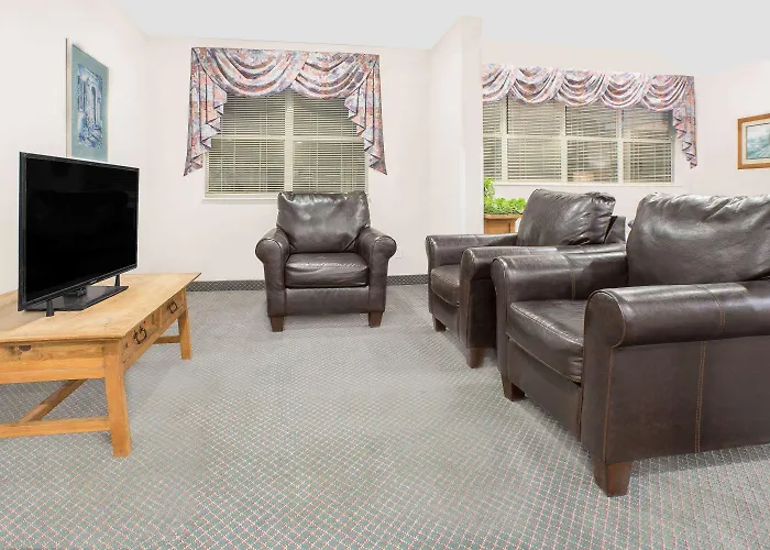 Microtel Inn & Suites By Wyndham Broken Bow