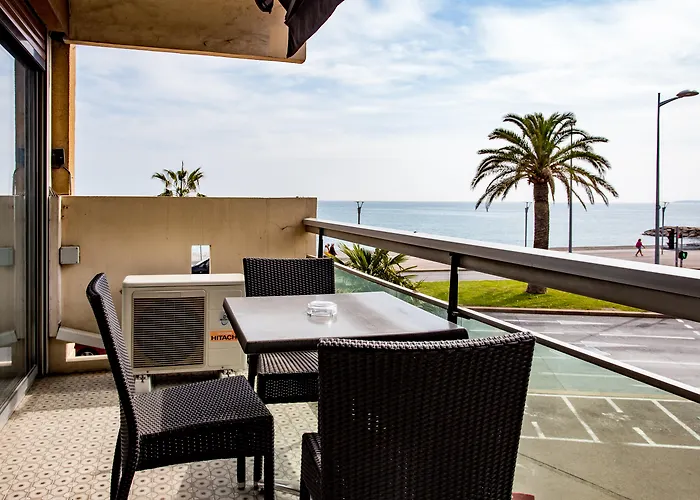 Cit'Hotel Tiercé Beach Hotel Cagnes-sur-Mer