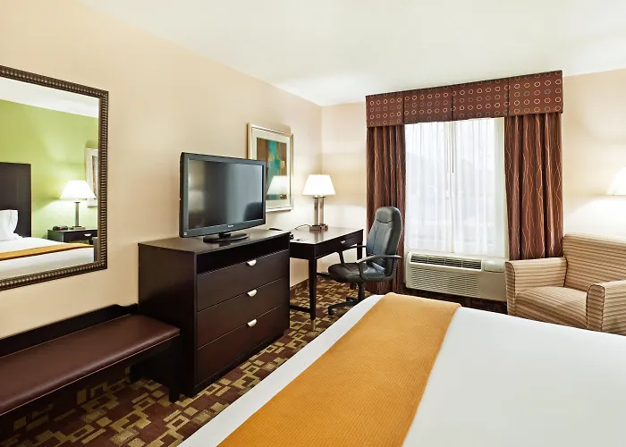 Holiday Inn Express & Suites Reidsville By Ihg