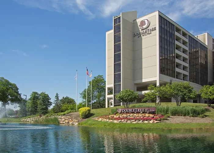 Doubletree By Hilton Chicago - Oak Brook Hotel