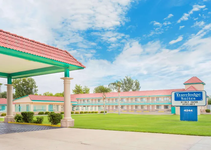 Travelodge Suites Mesa Gilbert
