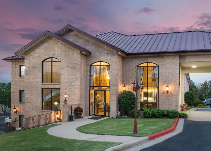 Super 8 By Wyndham Branson Andy Williams Theatre Hotel