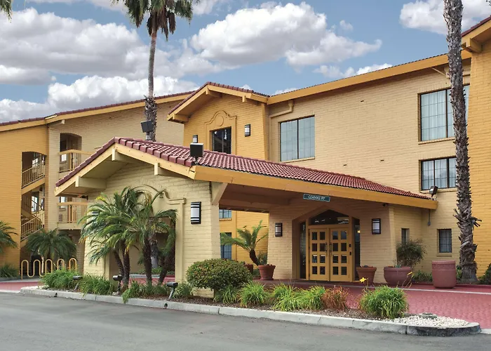 La Quinta Inn & Suites By Wyndham Ventura