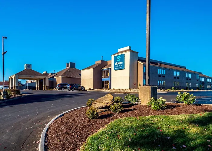 Clarion Pointe Harrisonburg Hotel