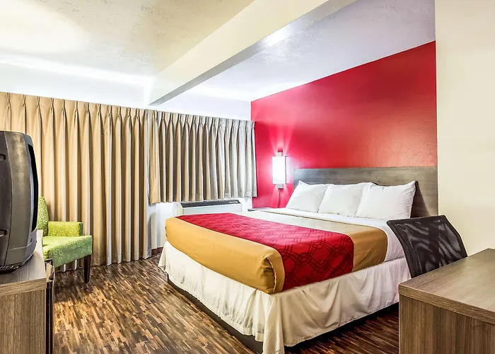 Econo Lodge Near Snake River Idaho Falls