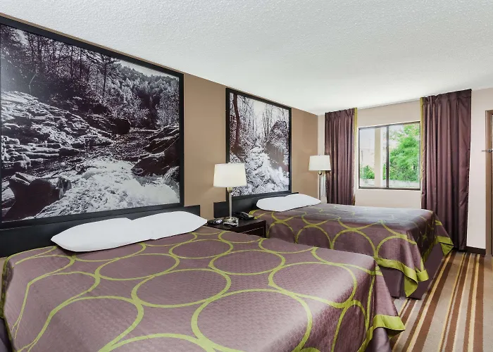 Super 8 By Wyndham Monteagle Tn Motel