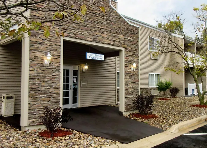 Quality Inn & Suites Red Wing