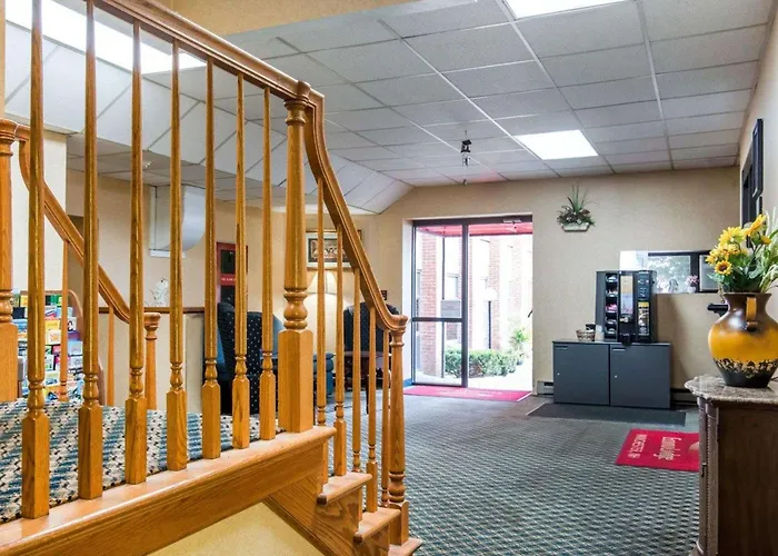 Econo Lodge Manchester