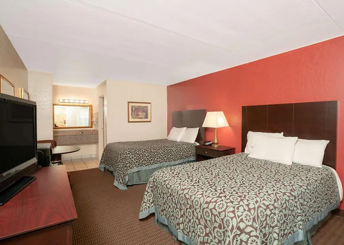 Days Inn By Wyndham Cave City