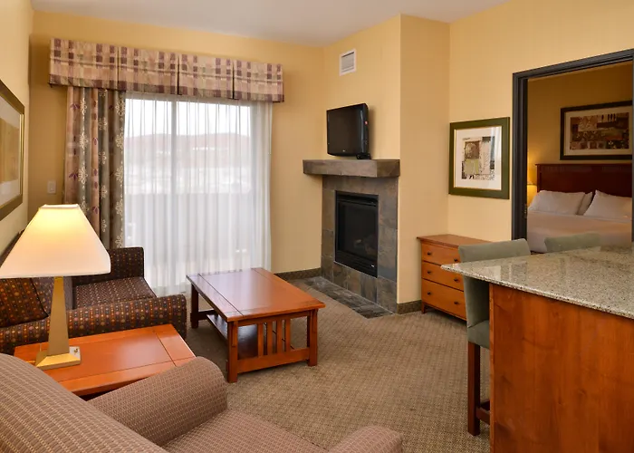 Holiday Inn Express & Suites St George North - Zion