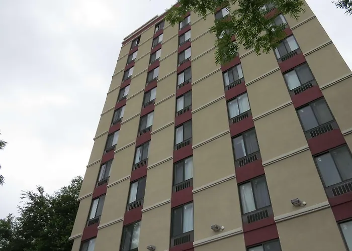 Best Western Plus Stadium Inn Nueva York