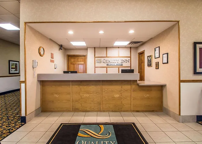 Quality Inn Morris I-80