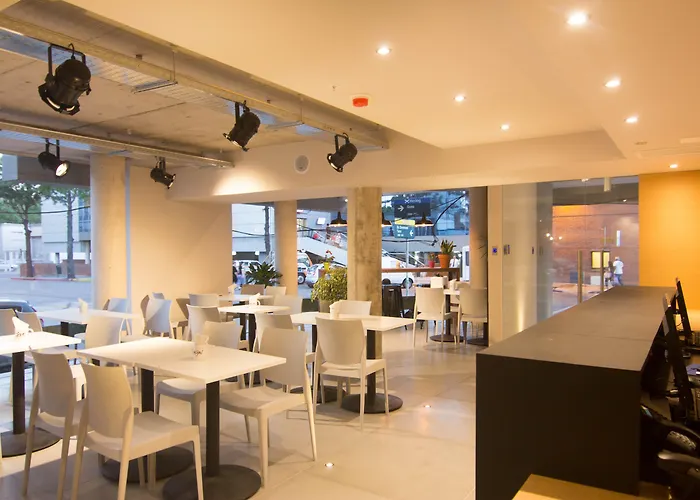 Hotel Ciudadano Suites