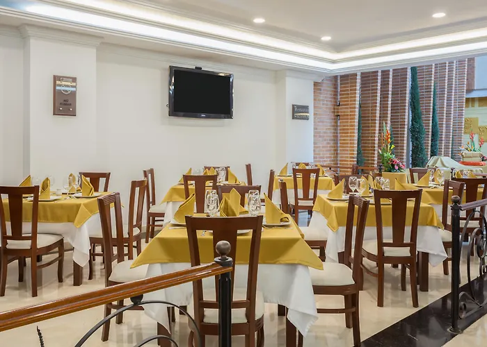 Hotel Embassy Park