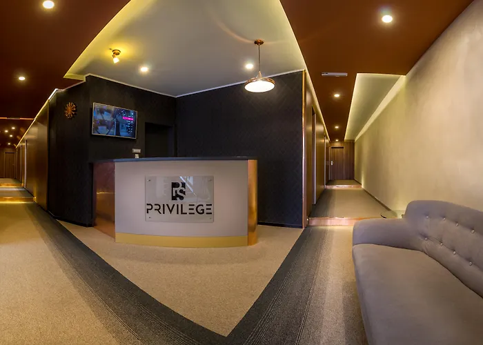 Privilege Suites By Central Park Belgrad