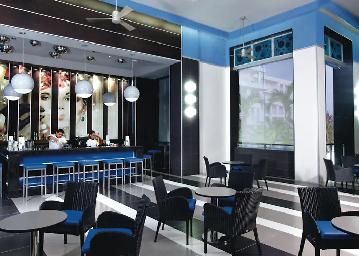 Riu Playa Blanca Hotel