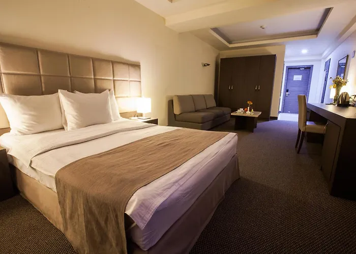 Aviatrans Hotel Erivan