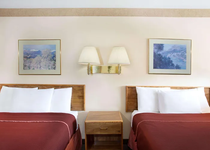 Howard Johnson By Wyndham Brigham City